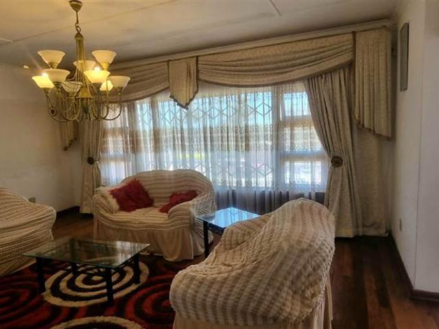 3 Bed House in Amalinda