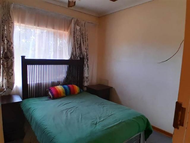 3 Bed House in Chroom Park