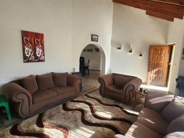 3 Bed House in Greenhills