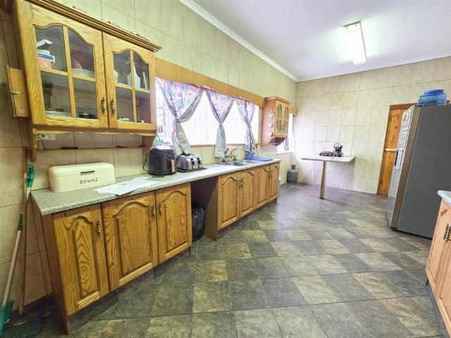 3 Bed House in Homelake