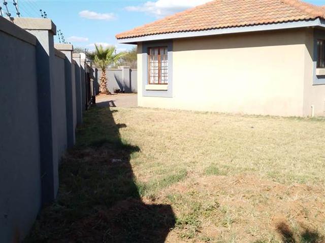 3 Bed House in Lephalale Ellisras