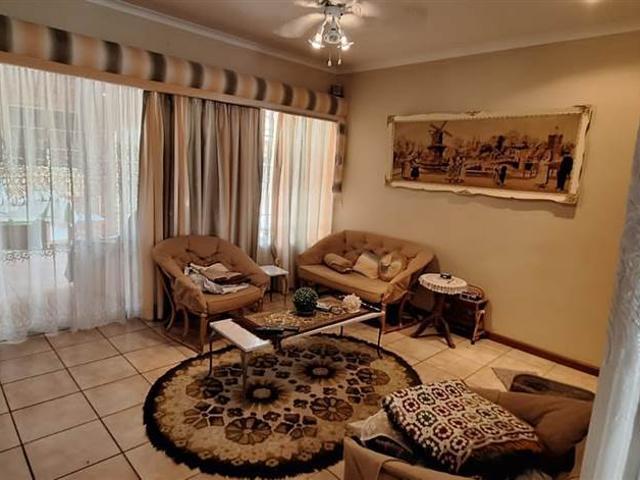 3 Bed House in Modimolle