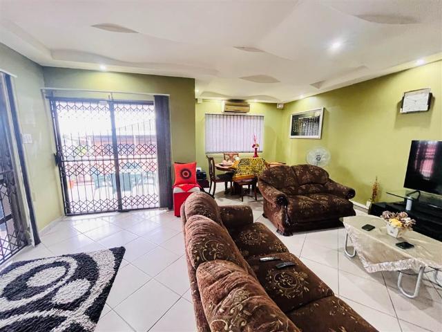 3 Bed House in Silverglen