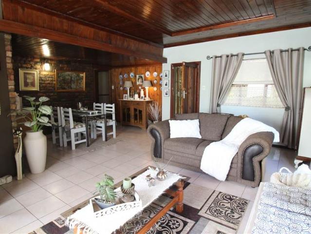 3 Bed House in Summerpride