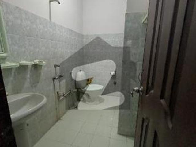 3 bed lounge park facing west open in gulistan johar upper portion gulistan e jauhar block 13