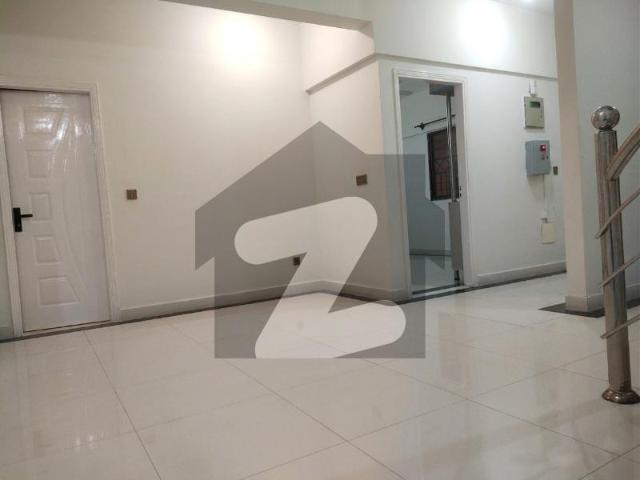 3 Bed Luxury Flat with Exclusive Secure Rooftop Samama Gulberg Tower
