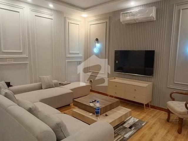 3 Bed Luxury Furnished Available For Rent Gulberg Gree