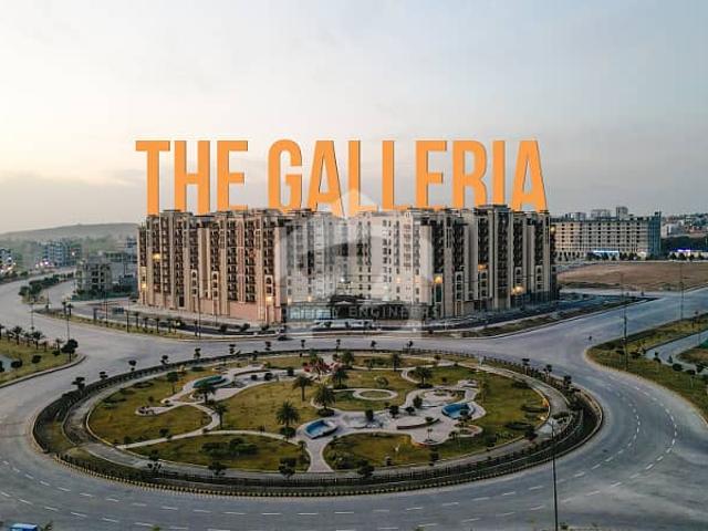 3 Bed Luxury Furnished Apartment With Servent Room