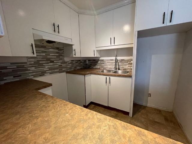 3 Bed Near Ottawa & Lac Leamy