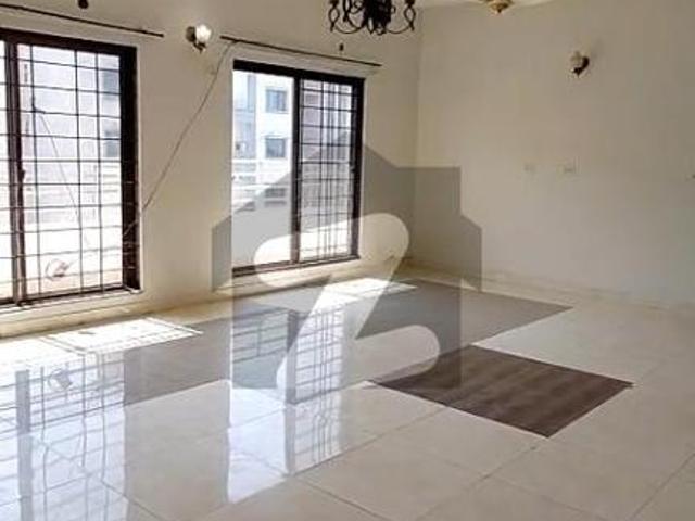 3 Bed Room Apartment in Askari 11 Lahore Askari 11