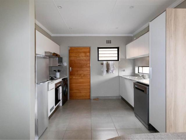 3 Bed Simplex in Heuweloord