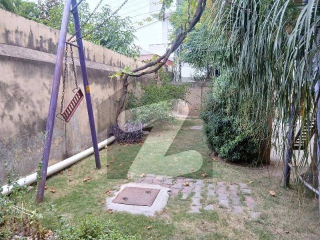 3 Bed Single Storey House For Rent On 1 Kanal