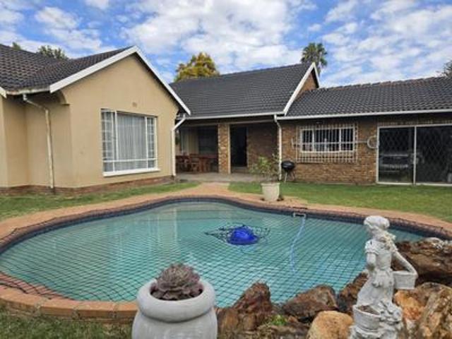 3 bederoom home on the market in bra.