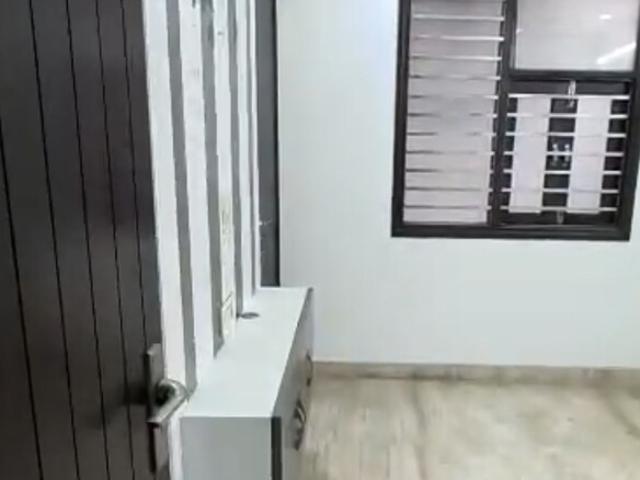 3 Bedroom 1000 Sq.Ft. Builder Floor in Pitampura Delhi Listing ID: #10053