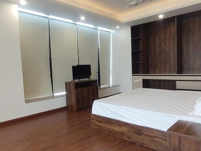 3 Bedroom 1005 Sq.Ft. Builder Floor in Santacruz West Mumbai Listing ID: #10016