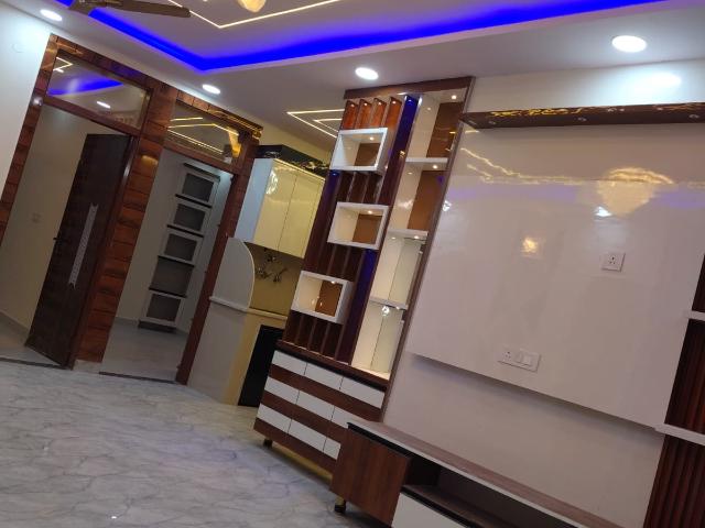 3 Bedroom 100 Sq.Yd. Builder Floor in Tara Nagar Delhi Listing ID: #9551