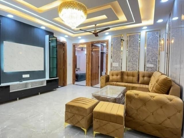 3 Bedroom 115 Sq.Yd. Builder Floor in Vasant Kunj Enclave Delhi Listing ID: #9503