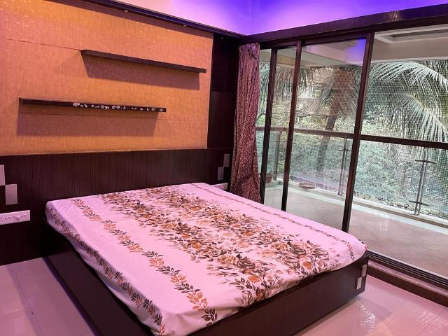 3 Bedroom 1100 Sq.Ft. Apartment in Khar West Mumbai Listing ID: #9512