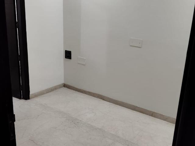 3 Bedroom 1250 Sq.Ft. Apartment in Rohini Sector 13 Delhi Listing ID: #10201