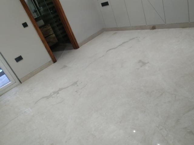 3 Bedroom 126 Sq.Yd. Builder Floor in East Of Kailash Delhi Listing ID: #9584