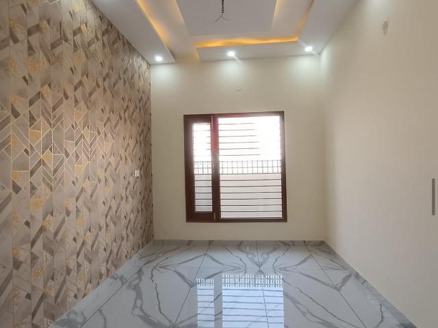 3 Bedroom 1200 Sq.Ft. Builder Floor in Sector 47 Chandigarh Listing ID: #10393