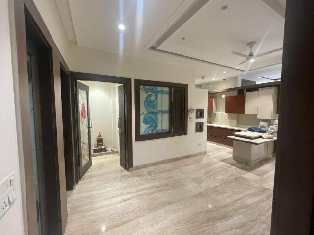 3 Bedroom 1350 Sq.Ft. Builder Floor in Tilak Nagar Delhi Listing ID: #9890