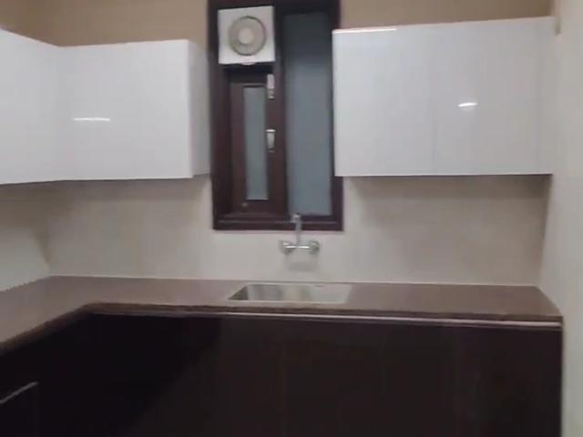 3 Bedroom 139 Sq.Yd. Builder Floor in Chattarpur Delhi Listing ID: #9384