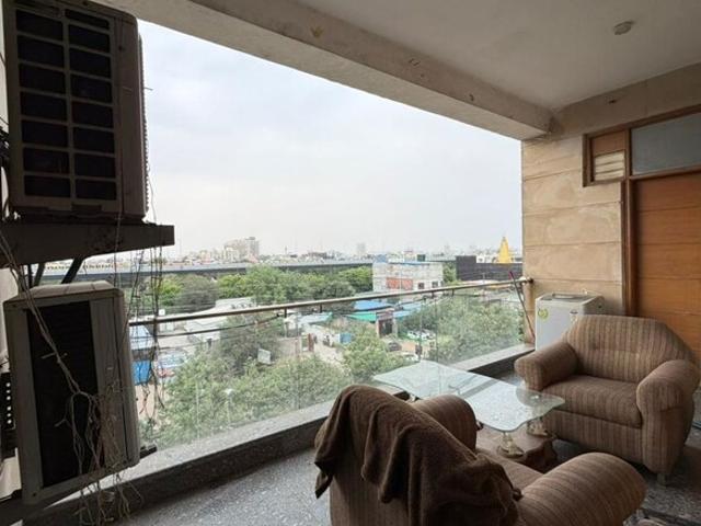 3 Bedroom 1300 Sq.Ft. Builder Floor in Shakti Khand Ghaziabad Listing ID: #10362