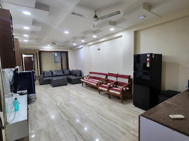 3 Bedroom 1500 Sq.Ft. Apartment in Freedom Fighters Enclave Delhi Listing ID: #9665