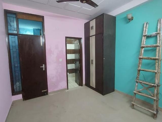 3 Bedroom 1500 Sq.Ft. Apartment in Sector 10 Dwarka Delhi Listing ID: #10234