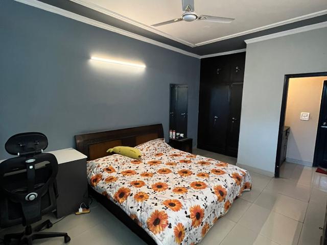 3 Bedroom 1500 Sq.Ft. Builder Floor in Saket Delhi Listing ID: #9892