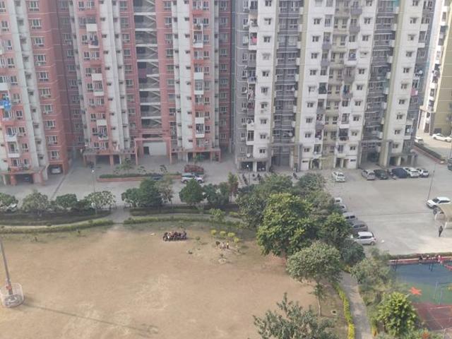 3 Bedroom 1505 Sq.Ft. Apartment in Om Nagar Ghaziabad Listing ID: #10237