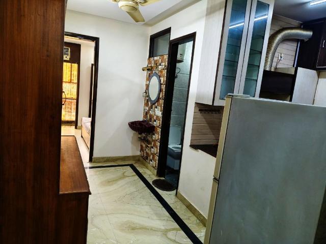 3 Bedroom 150 Sq.Yd. Builder Floor in Chittaranjan Park Delhi Listing ID: #10280