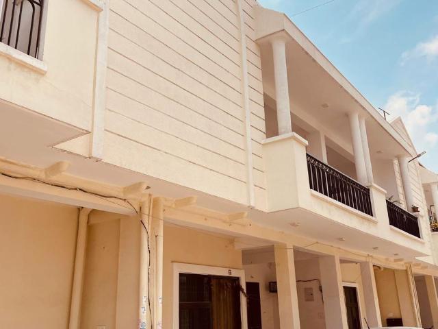 3 Bedroom 1695 Sq.Ft. Villa in Vaidpura Greater Noida Listing ID: #10333