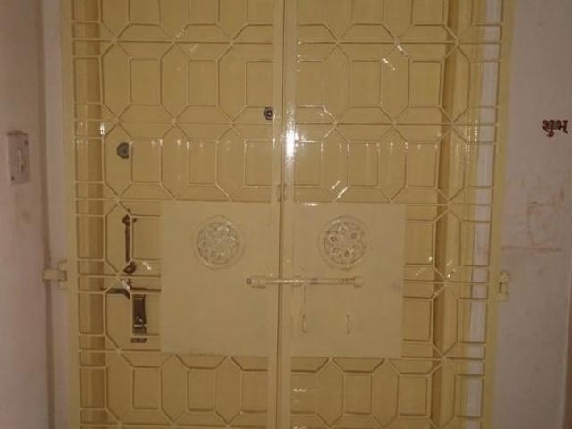 3 Bedroom 1600 Sq.Ft. Apartment in Bariatu Ranchi Listing ID: #9968