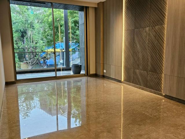 3 Bedroom 1600 Sq.Ft. Apartment in Jawahar Nagar Delhi Listing ID: #10373