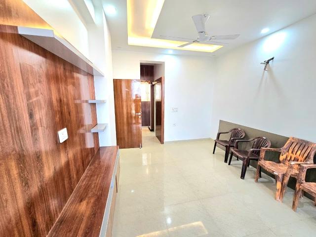 3 Bedroom 1600 Sq.Ft. Apartment in Sector 18 Dwarka Delhi Listing ID: #10229