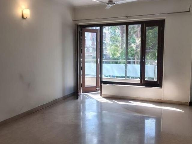 3 Bedroom 1600 Sq.Ft. Builder Floor in Safdarjung Enclave Delhi Listing ID: #10086