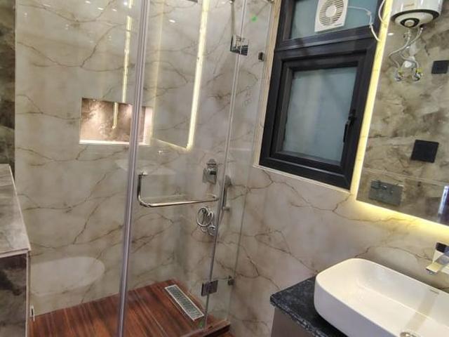 3 Bedroom 160 Sq.Yd. Builder Floor in Chittaranjan Park Delhi Listing ID: #8762
