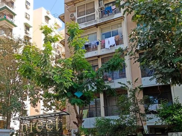 3 Bedroom 1700 Sq.Ft. Apartment in Memnagar Ahmedabad Listing ID: #10367