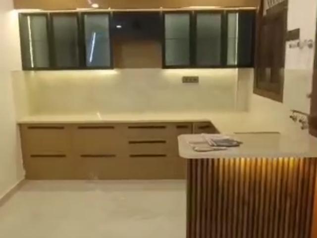 3 Bedroom 1700 Sq.Ft. Builder Floor in Vaishali Sector 3 Ghaziabad Listing ID: #8675