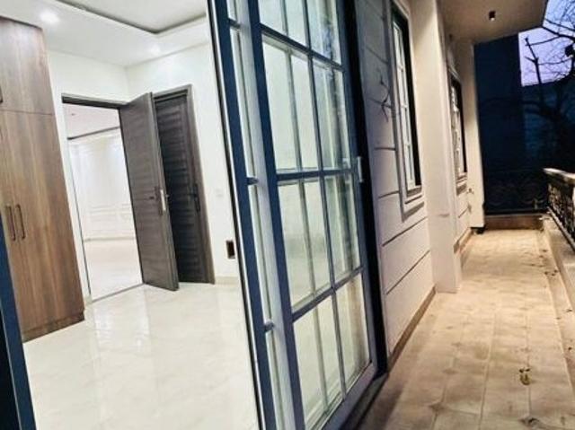 3 Bedroom 1702 Sq.Ft. Builder Floor in Palam Vihar Gurgaon Listing ID: #10039