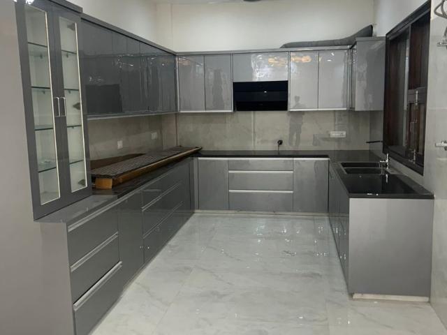 3 Bedroom 1850 Sq.Ft. Builder Floor in Sector 52 Gurgaon Listing ID: #9542