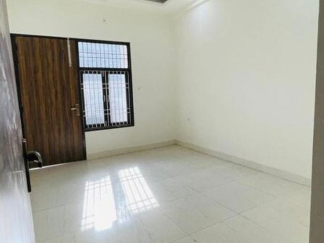 3 Bedroom 1800 Sq.Ft. Villa in Vaidpura Greater Noida Listing ID: #10372