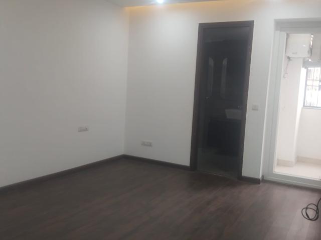 3 Bedroom 1800 Sq.Ft. Apartment in Shivalik Colony Delhi Listing ID: #10404