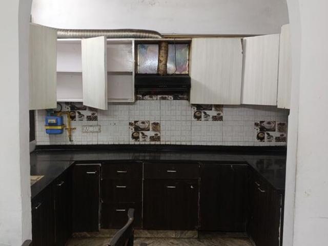 3 Bedroom 1800 Sq.Ft. Builder Floor in Bhogal Delhi Listing ID: #10088
