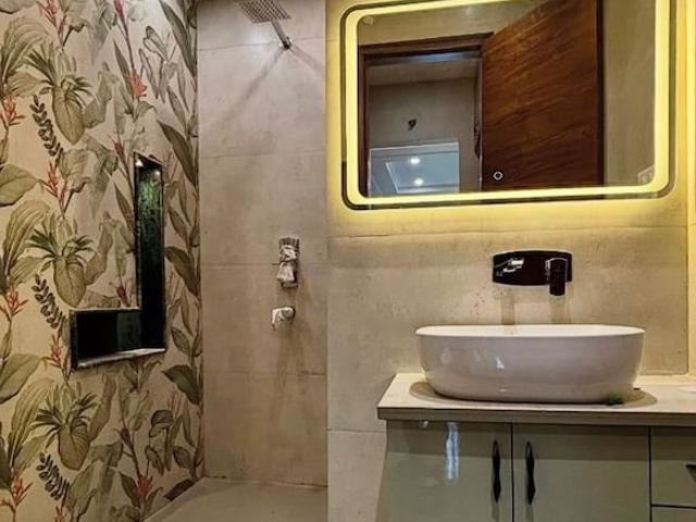 3 Bedroom 1800 Sq.Ft. Builder Floor in Sector 49 Faridabad Listing ID: #10159