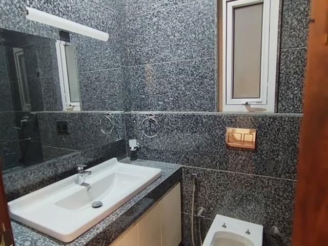 3 Bedroom 1800 Sq.Ft. Builder Floor in Shivalik Colony Delhi Listing ID: #10181