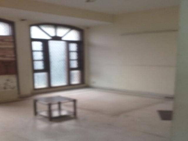 3 Bedroom 1810 Sq.Ft. Builder Floor in East Patel Nagar Delhi Listing ID: #9993