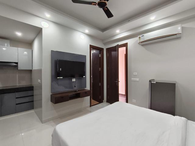 3 Bedroom 1950 Sq.Ft. Builder Floor in Sector 9 Gurgaon Listing ID: #10064